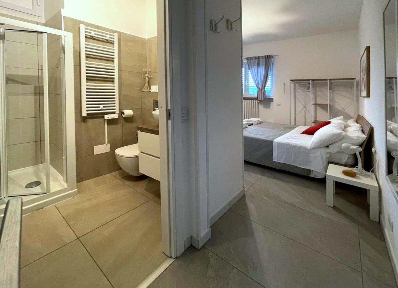 Domus 190 Rooms 바레세 외부 사진